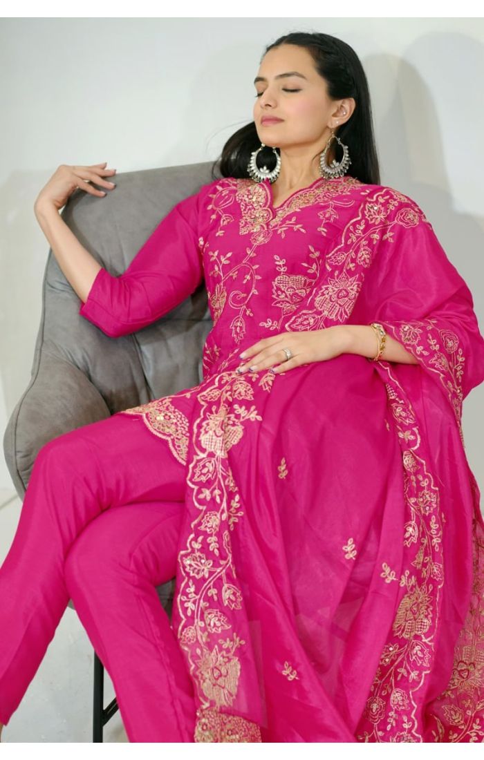 Elegant Fuchsia Pink Chinon Suit with Embroidery and Dupatta – Wedding & Festive Ethnic Wear