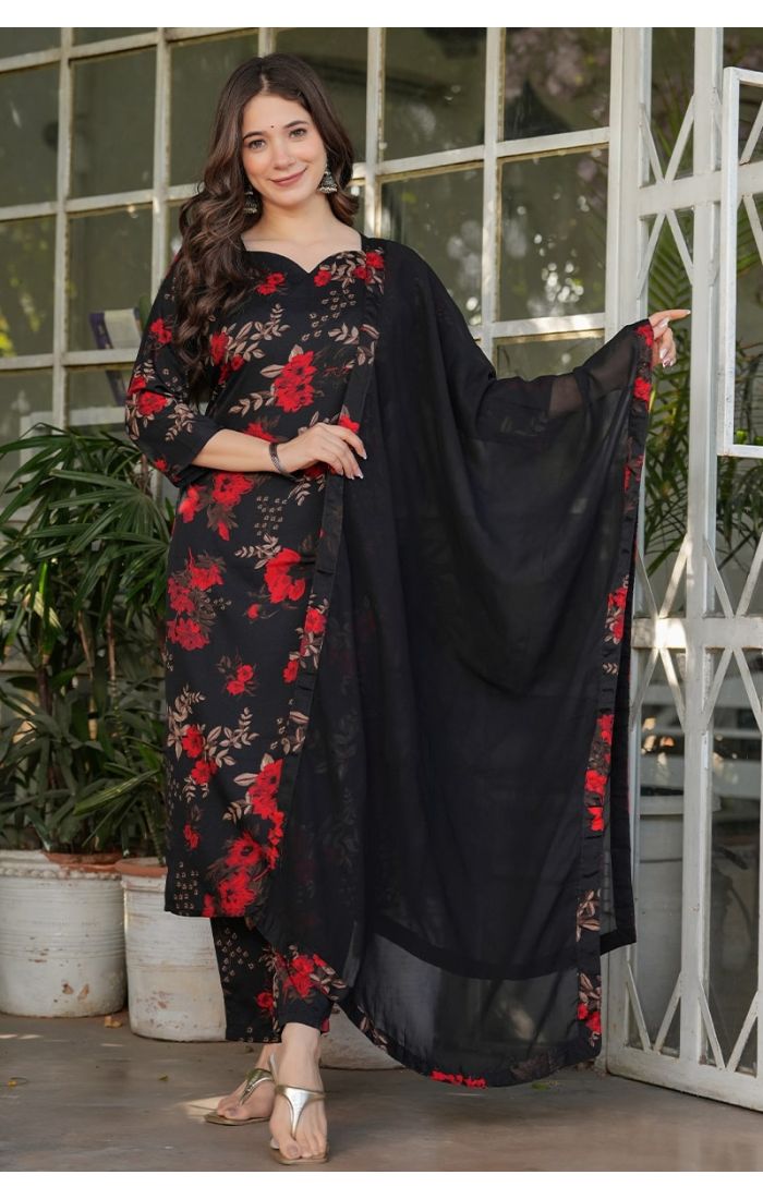 Midnight Bloom Black Floral Kurta Pant Set – Ethnic Wedding & Festive Wear for Women