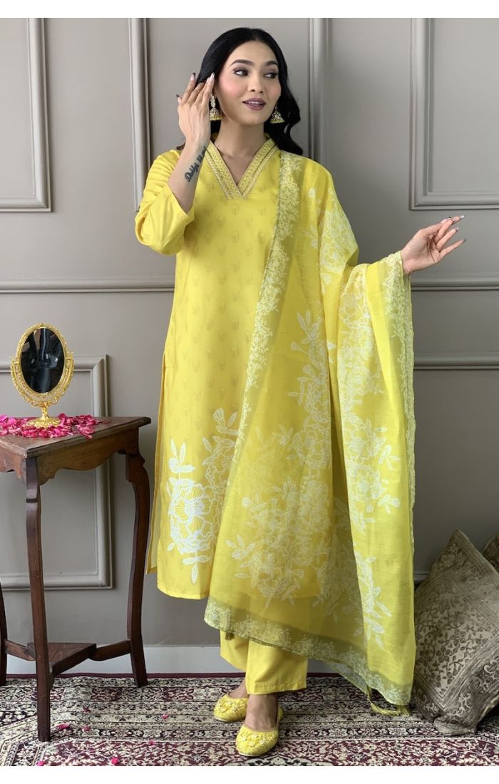 Elegant yellow embroidered kurta set for women with an organza dupatta, ideal for festive and wedding wear in the USA, Canada, UK, Australia, and Europe. Perfect outfit for Haldi, Diwali, and special occasions.