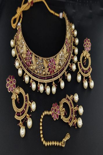 Ethnic Necklace Set With Stone And Beaded Work