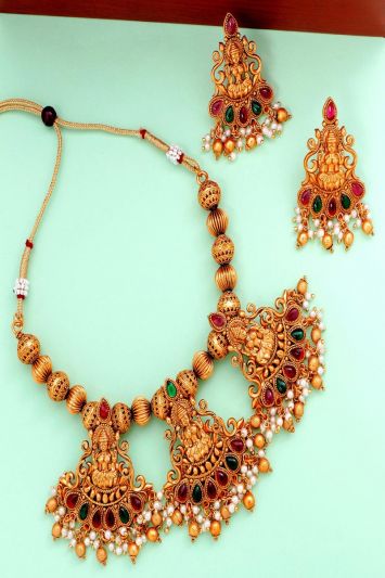 Charming Gold Copper Necklace In Temple Work For Wedding