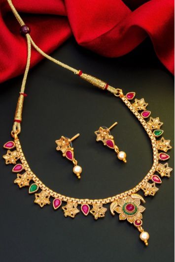 Gold-Toned Pink and Green Stone-Studded Jewellery Set