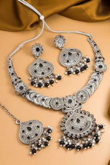Sterling Silver Stone-Studded Jewellery Set - Appelle Fashion