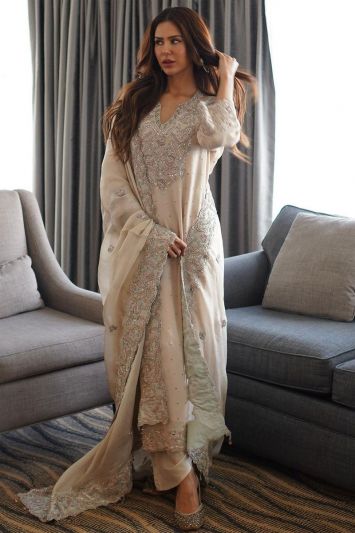 Women Off-White Georgette Heavy Long Palazzo Suit